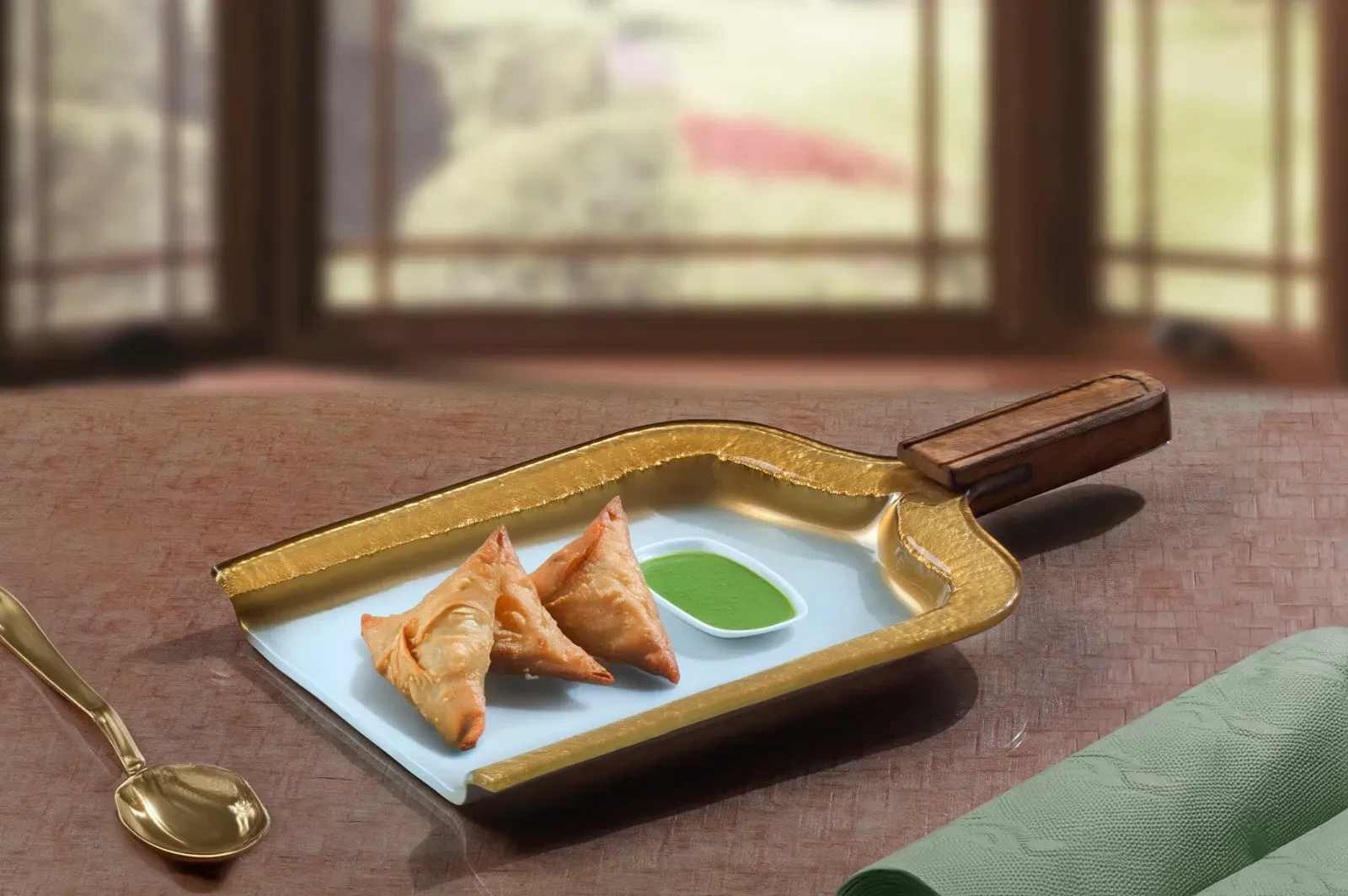 Deep Shovel Platter - White Gold0