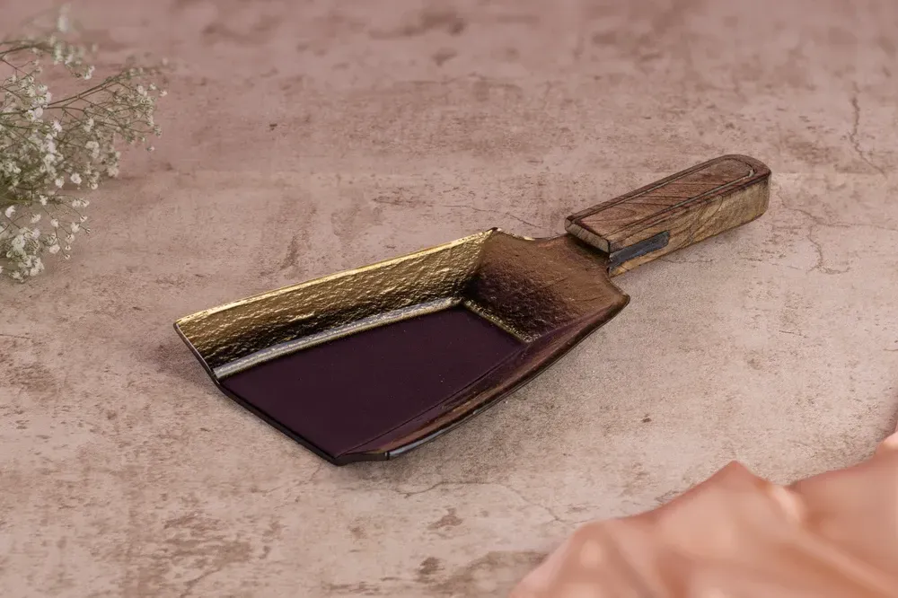 Mini Shovel Platter - Black Gold0