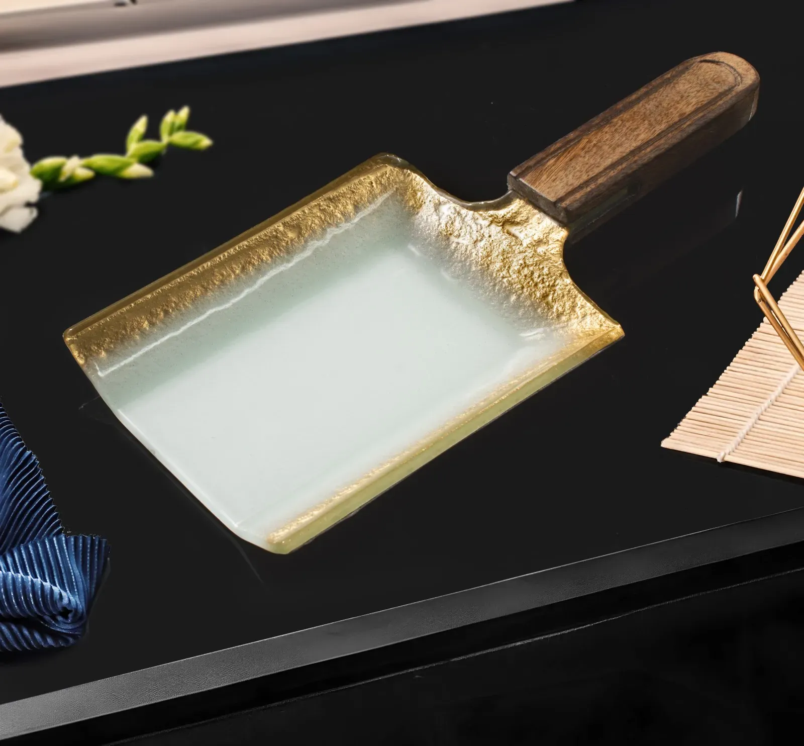 Mini Shovel Platter - White Gold0